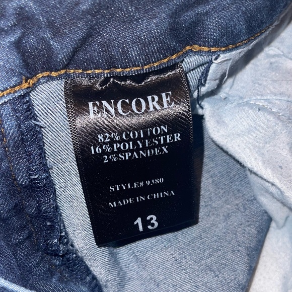 Size 13 3/4 Length Encore Blue Jeans - Picture 2 of 4
